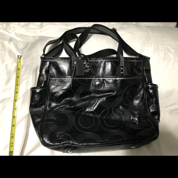 Coach patent leather diaper bag - Picture 3 of 8